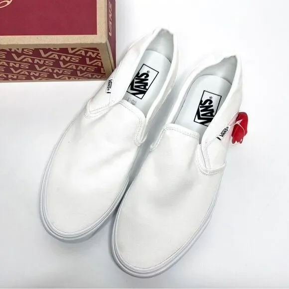 Vans Classic NEW WITH TAGS! Slip-On White Canvas Shoes - Women’s Size 11 - Picture 3 of 6